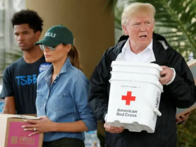 Melania Trump visita albergue en zona fronteriza con México