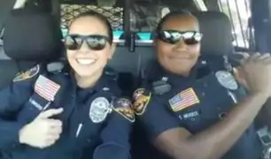 EEUU: duelo musical de mujeres policías se vuelve viral en redes sociales