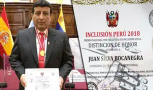 Premian a Coronel PNP Juan Silva Bocanegra en el Congreso de la República