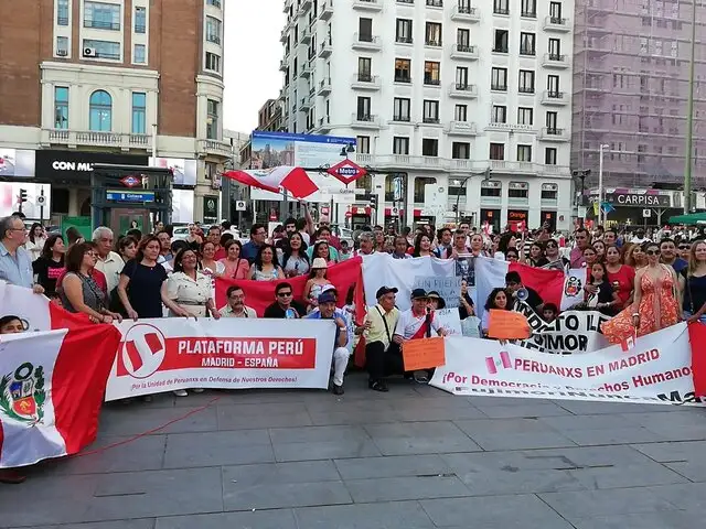 Peruanos en Madrid se suman a jornada de protestas contra la corrupción
