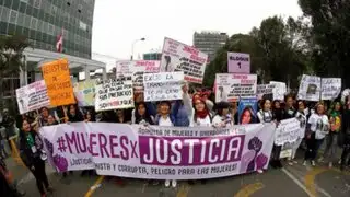 "Ni Una Menos": multitudinaria movilización culminó frente a sede del CNM