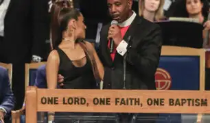 Obispo se disculpó tras "manosear" a Ariana Grande durante funeral de Aretha Franklin