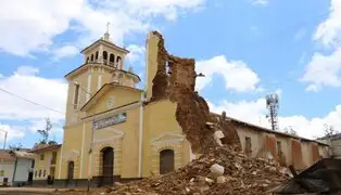 Cajamarca: captan preciso momento del desplome de torre de Catedral de Cutervo