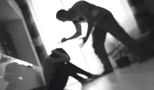 Chosica: furibundo albañil ataca con comba y cuchillo a su esposa