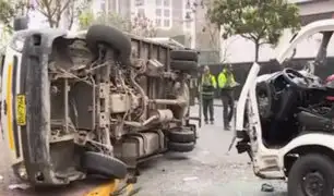 Miraflores: al menos cuatro heridos tras violento choque en av. Camino Real