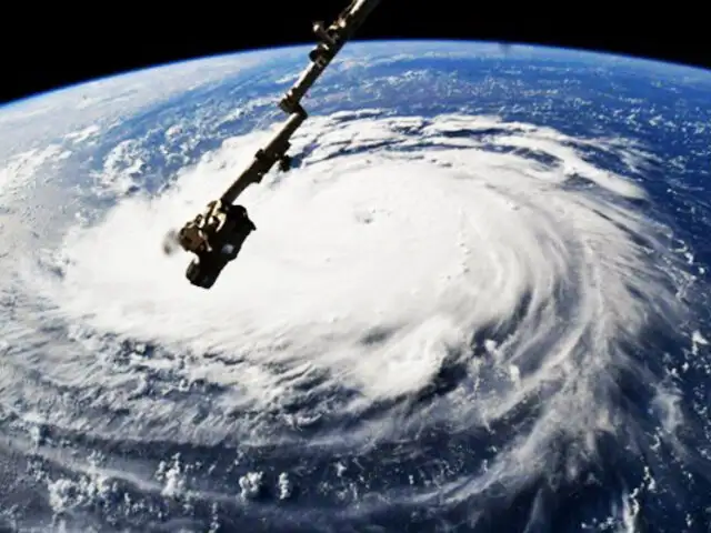 EE UU: ordenan evacuación de un millón y medio de personas por llegada de huracán “Florence”