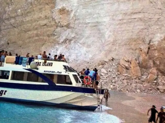 Grecia: 7 turistas heridos dejó desprendimiento de rocas en una playa