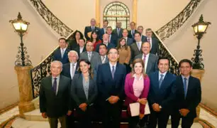 Presidente Vizcarra se reunió con bancada oficialista para discutir sobre bicameralidad
