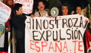 Fuga de Hinostroza: peruanos protestan frente a sede de Audiencia Nacional de Madrid