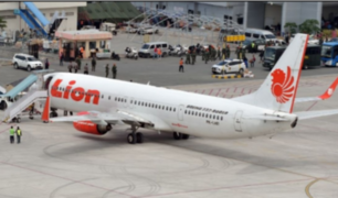 Indonesia: nuevas averiguaciones revelan que piloto de avión que se estrelló pidió regresar