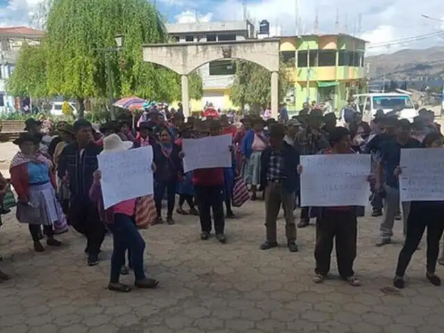 Apurímac: pobladores exigen a alcalde culminar obras paralizadas
