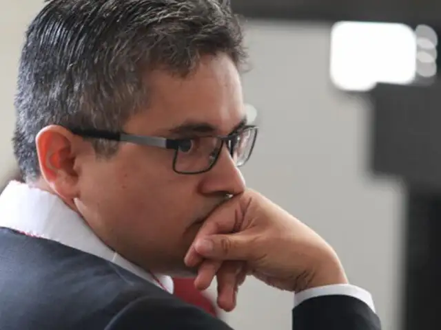 Fiscal Domingo Pérez responde a denuncias por plagio en su tesis