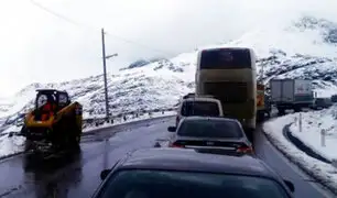 Ticlio: fuerte nevada obligó a cierre temporal de carretera