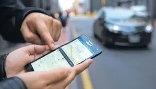 Taxis por aplicativo desplazan al servicio convencional