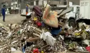 SJM: importantes calles y avenidas se encuentran invadidas de basura