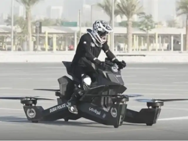 EAU: la policía de Dubai patrullará con motos voladoras en 2020