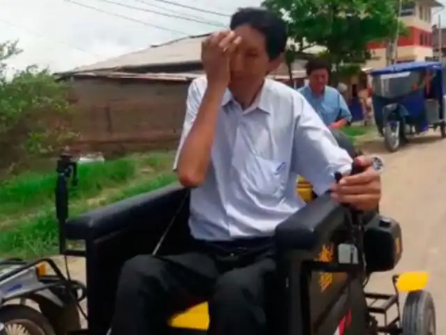 Margarito se moviliza en silla de ruedas debido a fuertes problemas de salud