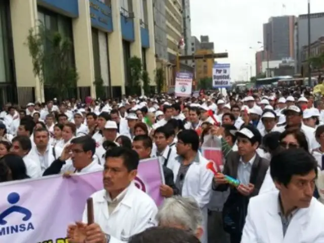 Médicos del Minsa anuncian paro nacional este 28 y 29 de noviembre