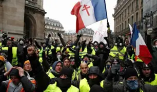 Nueva protesta de los 'chalecos amarillos' paraliza Francia