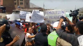 Familiares de terroristas protestaron por demolición de mausoleo