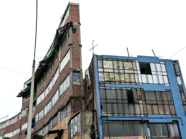 Cercado de Lima: advierten derrumbe de edificio ante eventual sismo