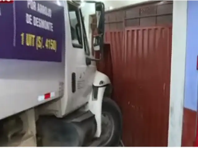 Rímac: dueños de vivienda afectada por choque de camión recolector de basura piden ayuda