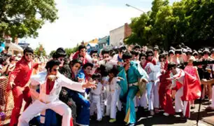 Australia: cientos de fanáticos rinden homenaje a Elvis Presley en festival anual
