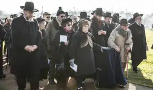 Reino Unido: entierran a seis víctimas no identificadas del Holocausto
