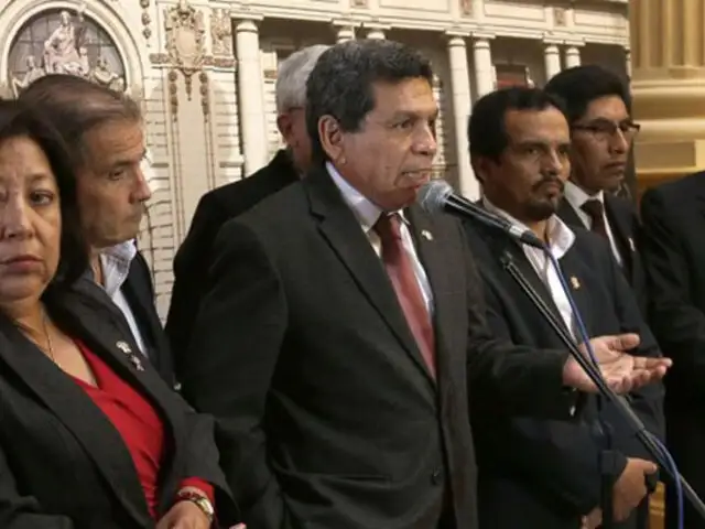 Parlamentarios de Frente Amplio respaldan gobierno de Nicolás Maduro