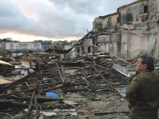 Tornado deja al menos tres muertos y 172 heridos a su paso por Cuba