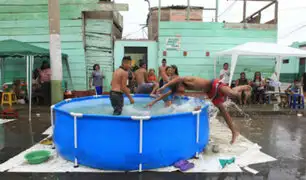 Vecinos del Callao vuelven a instalar más piscinas inflables