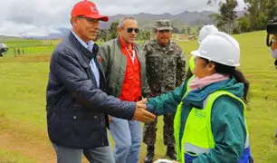 Vizcarra inspecciona daños causados por intensas lluvias en Pomabamba