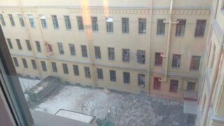 VIDEO: se derrumba techo de edificio universitario en Rusia