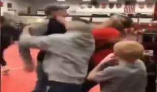 EEUU: padres se pelean en pleno torneo infantil de lucha libre