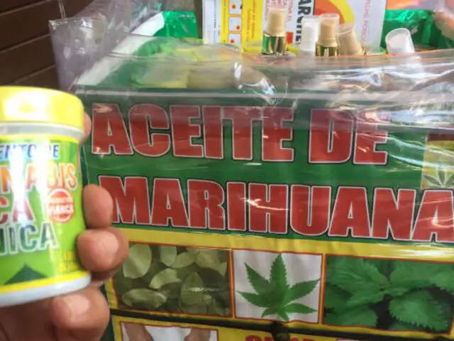 Mercado Central: Ambulantes venden aceite medicinal de marihuana