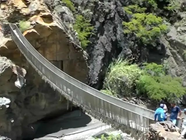 Áncash: puente Pukayacu a punto de colapsar por intensas lluvias