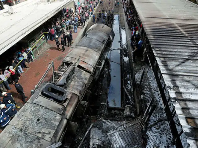 Vea el preciso instante de la explosión de tren en Egipto