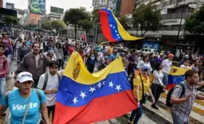Voceros venezolanos: "tramitar una visa en Venezuela es una utopía"