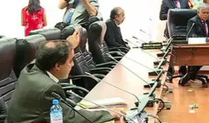 Comisión de Ética revisó denuncia contra Yonhy Lescano en sesión reservada