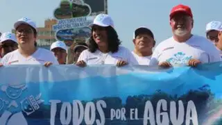 Ministro Carlos Bruce participó en la caminata "Todos por el Agua"