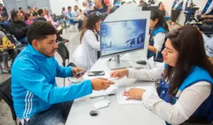 Perú evaluará medidas para regular la migración venezolana