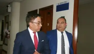 Congresista Vieira no respondió a fiscal que lo investiga por tráfico de influencias