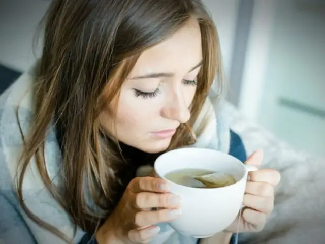 ¿Tomas té muy caliente?, podrías sufrir cáncer al esófago