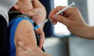 Minsa: suspenden campaña de  vacunación contra  neumococo para adultos mayores