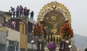 Semana Santa: Señor de los Milagros inició su recorrido hacia Catedral de Lima