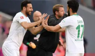 Claudio Pizarro ingresó y fue ovacionado en el Allianz Arena