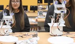 Crean brazo robótico elaborado con material reciclado