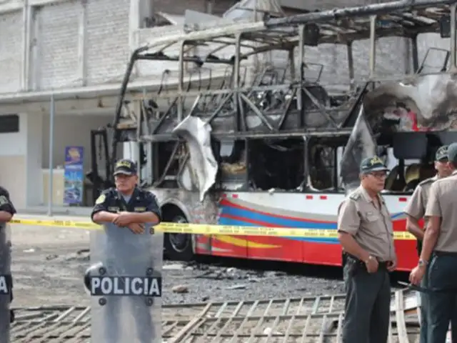 Tragedia en Fiori: bus se incendio por corto circuito en ducto de aire acondicionado