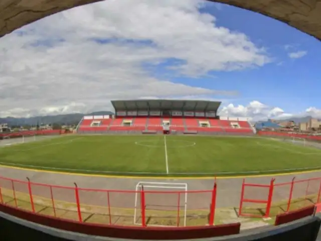 Cajamarca: inauguran campo sintético en Estadio Héroes de San Ramón