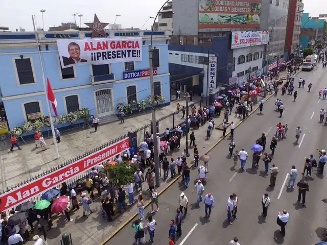 Casa del Pueblo: continúan interminables colas para despedir a expresidente Alan García